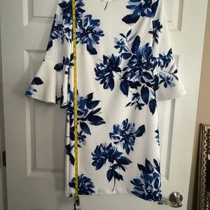 Jessica Howard Blue and White Floral Long Sleeve Dress